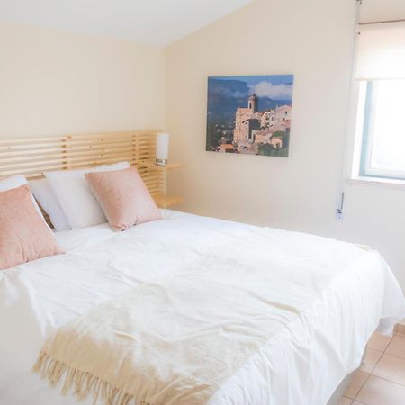 The Fig Boutique Suites Salir de Porto Room photo
